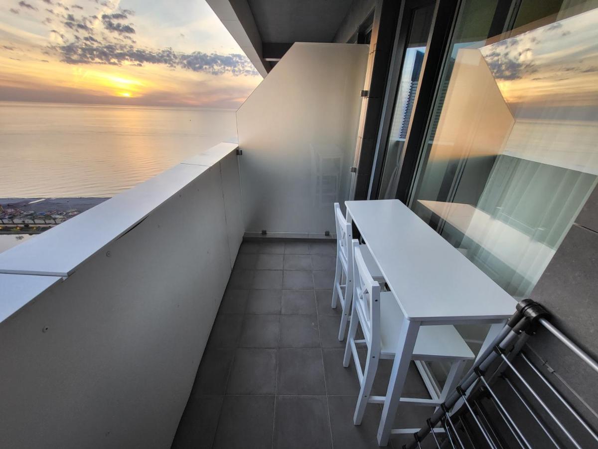 Holiday Apartments Batumi Eksteriør bilde